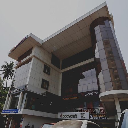 Capital O Sai Arya Residency Hotel Mangalore Exterior photo