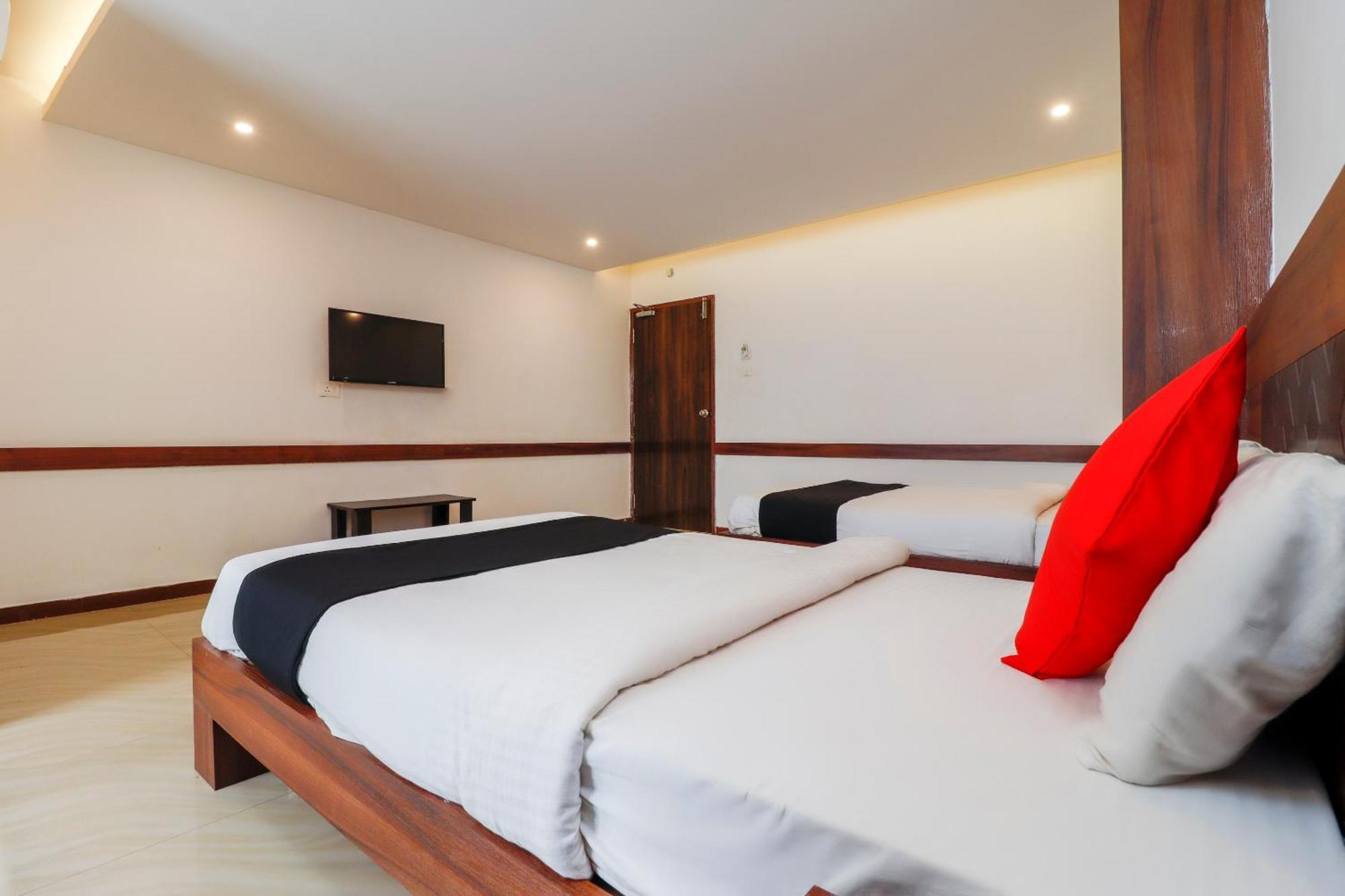 Capital O Sai Arya Residency Hotel Mangalore Exterior photo