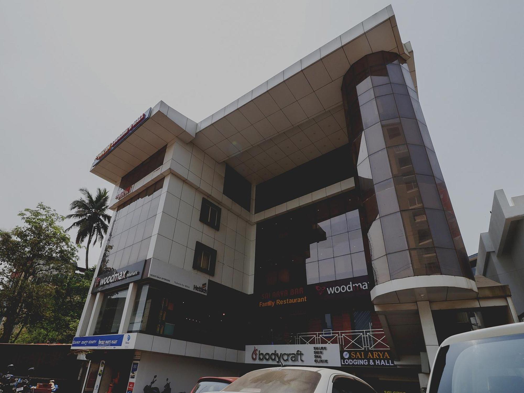 Capital O Sai Arya Residency Hotel Mangalore Exterior photo